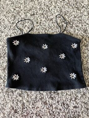 Rue21 Black Daisy Embroidered Cami
